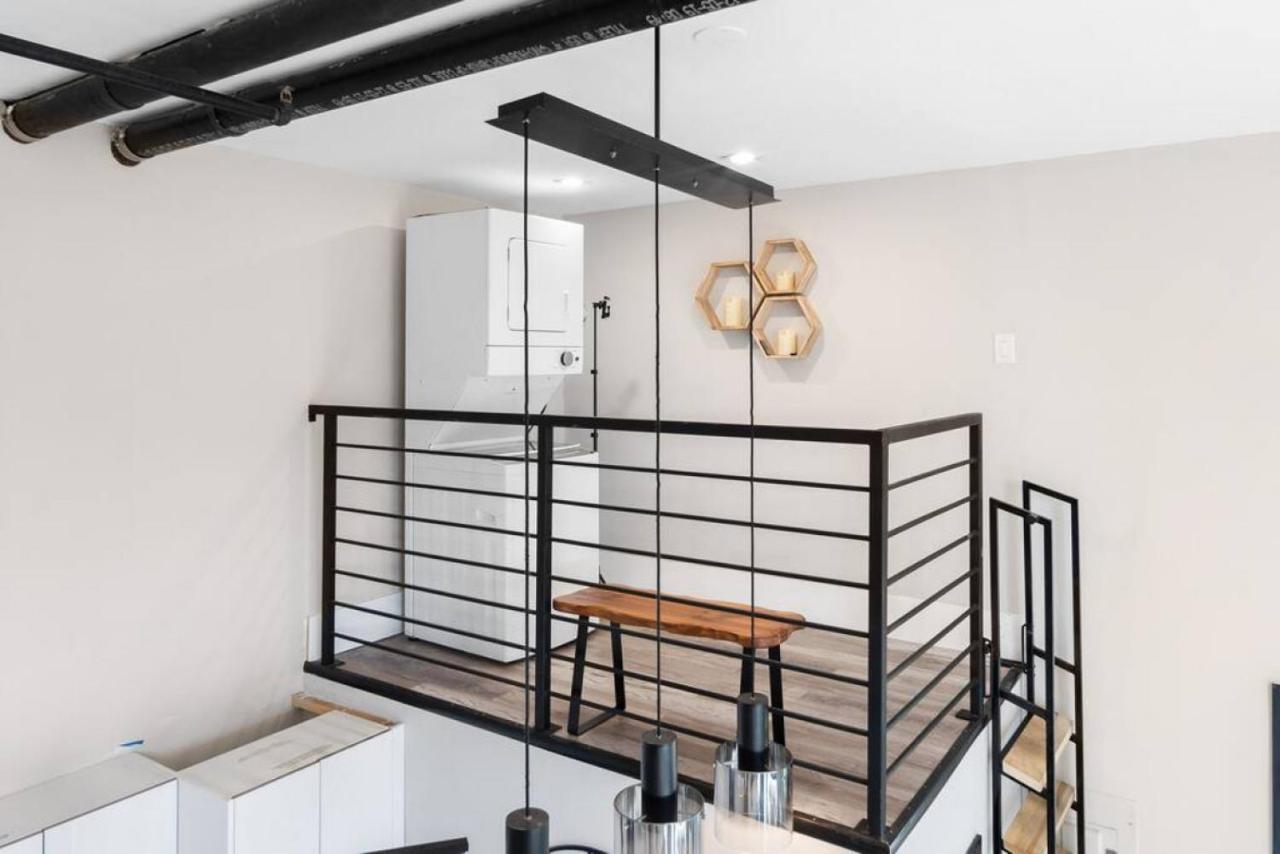 Appartement Nyc Skyline Views, Sauna & Rooftop - Romantic Escape At 